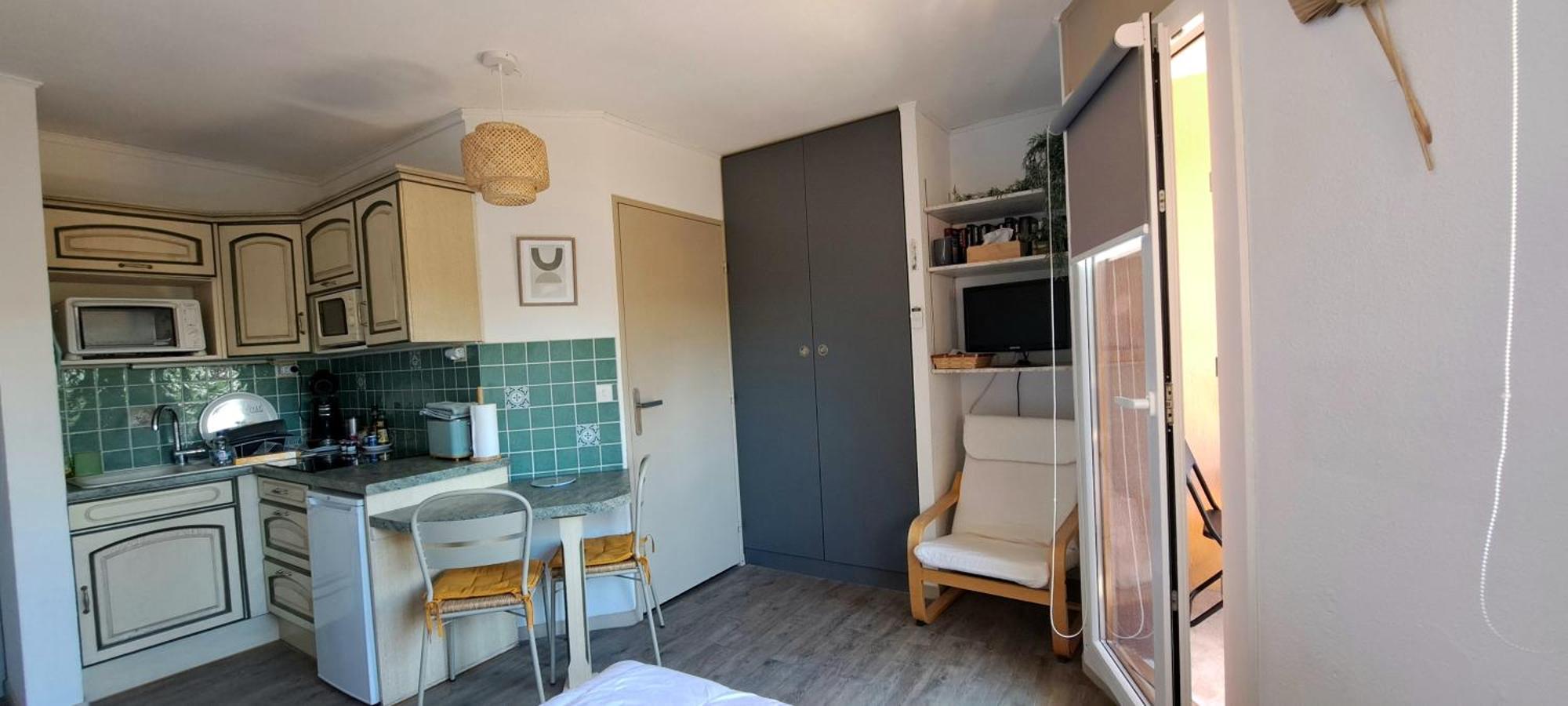 Studio Meublé Cures thermales avec vue Gréoux-les-Bains Esterno foto